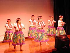 関町演芸大会「フラダンス」